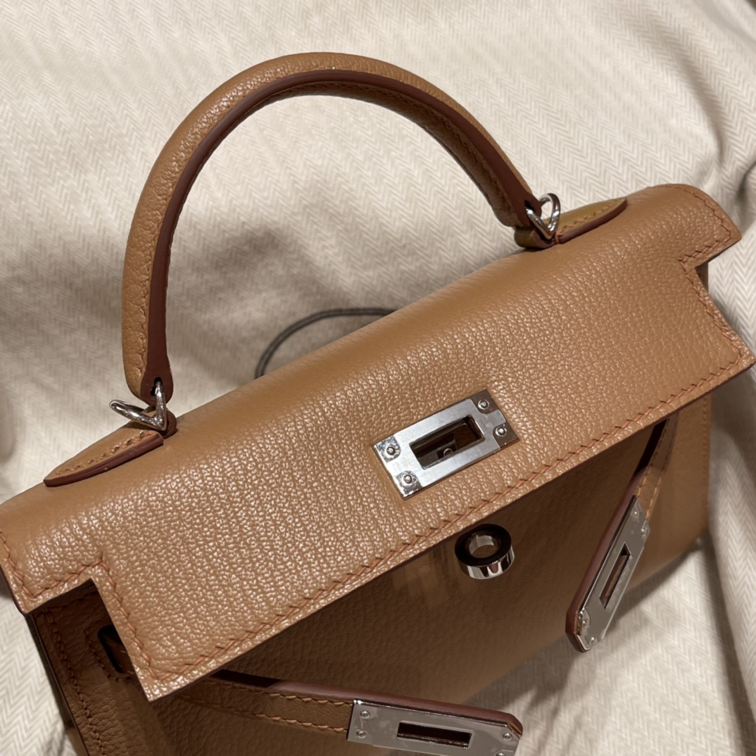 에르메스 미니 켈리백19 골드브라운 은장 염소가죽